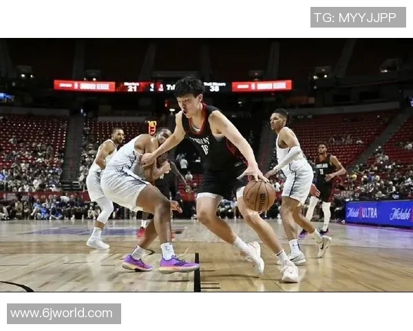 勇士与开拓者季前赛精彩对决展现新赛季球队实力与战术布局 勇士与开拓者季前赛精彩对决展现新赛季球队实力与战术布局