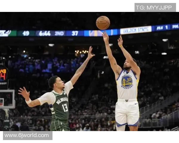 勇士与雄鹿热身赛库里状态回暖展现领袖风范引发球迷热议 勇士与雄鹿热身赛库里状态回暖展现领袖风范引发球迷热议