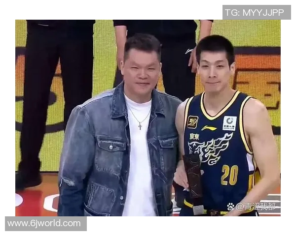 任骏飞：从青涩新星到篮球场上的领军人物的成长之路