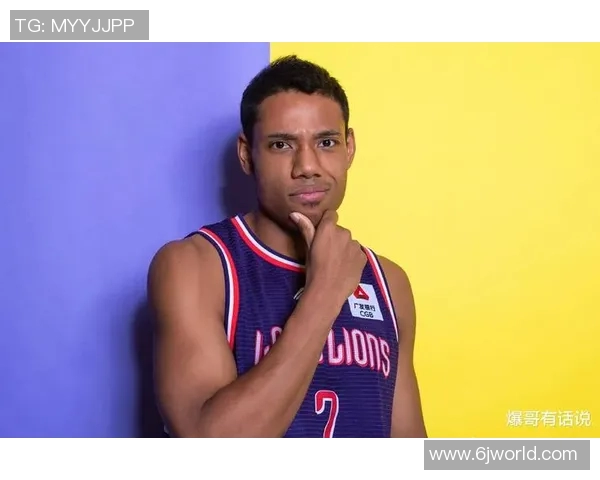 祝铭震的奋斗历程与未来展望：从青涩学子到行业领军人物的成长之路